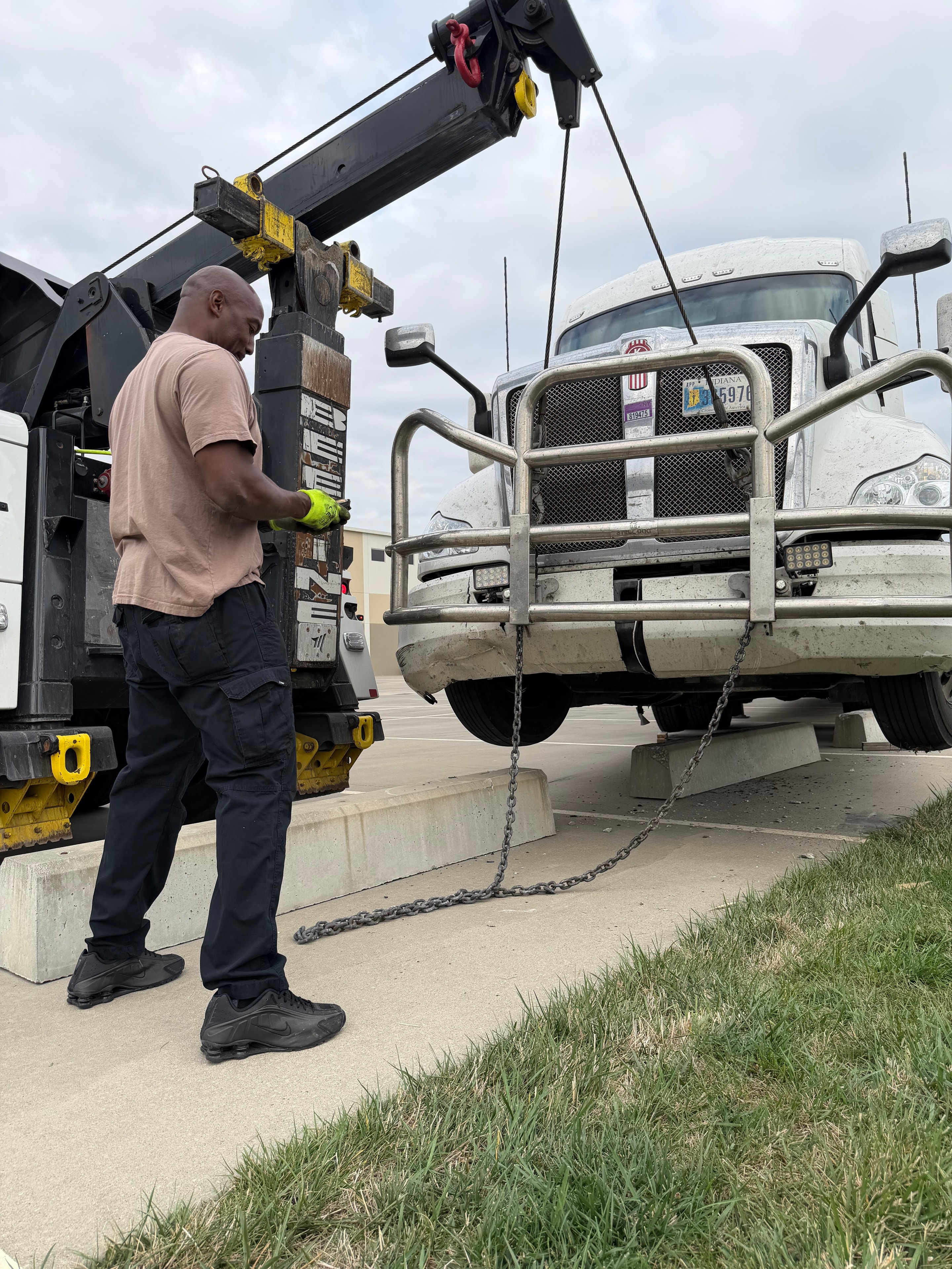 Heavy Duty Towing
